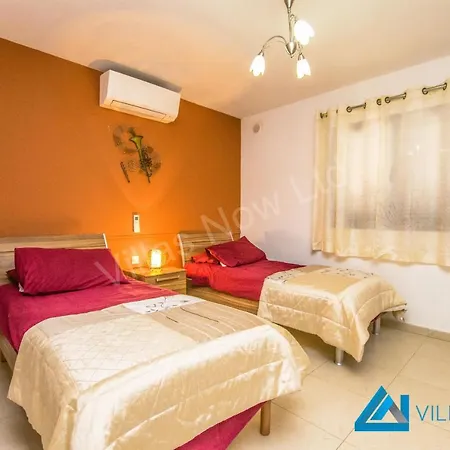 Topaz Villa *